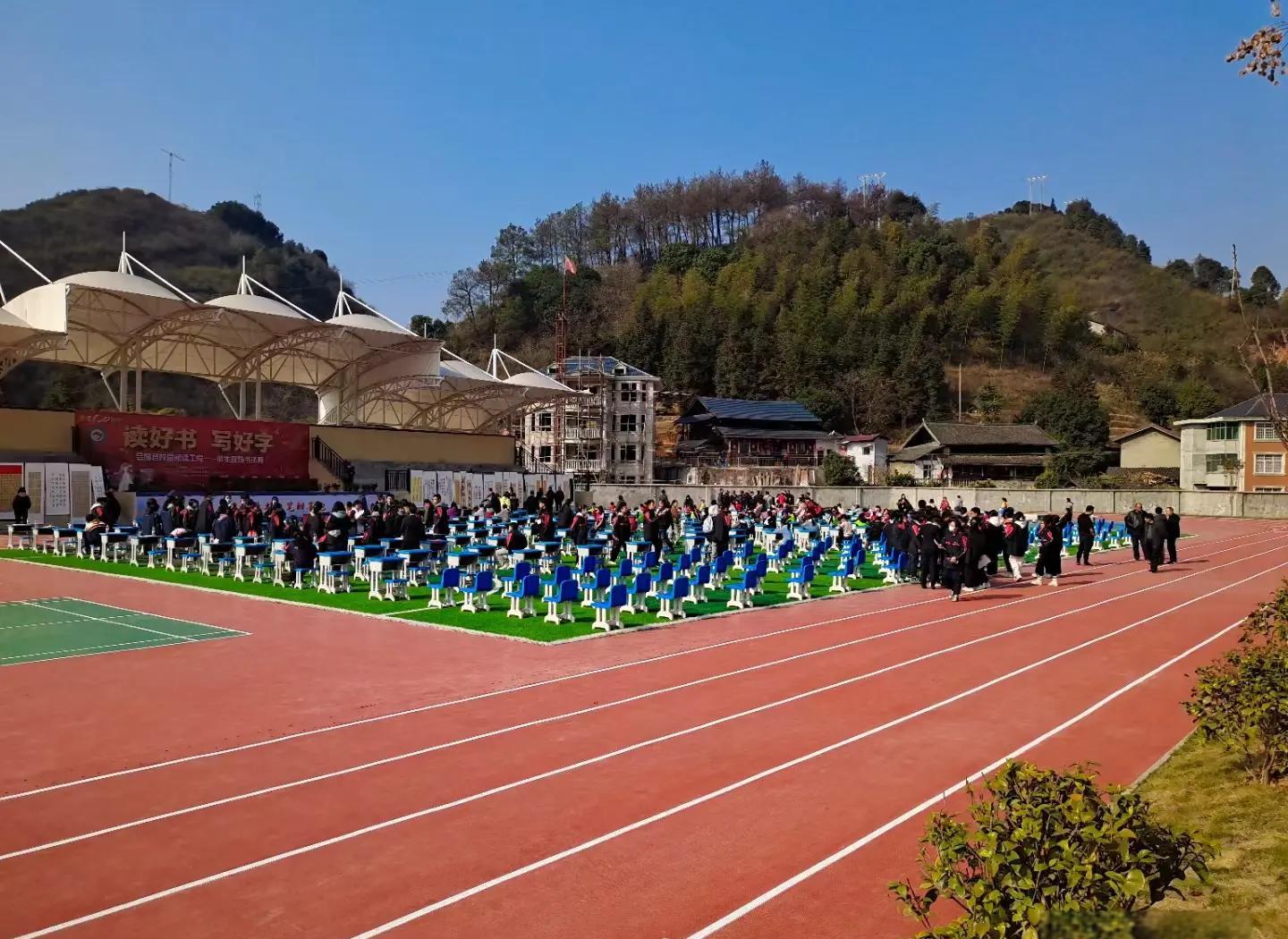 百色市硅PU塑胶跑道材料 - 排名